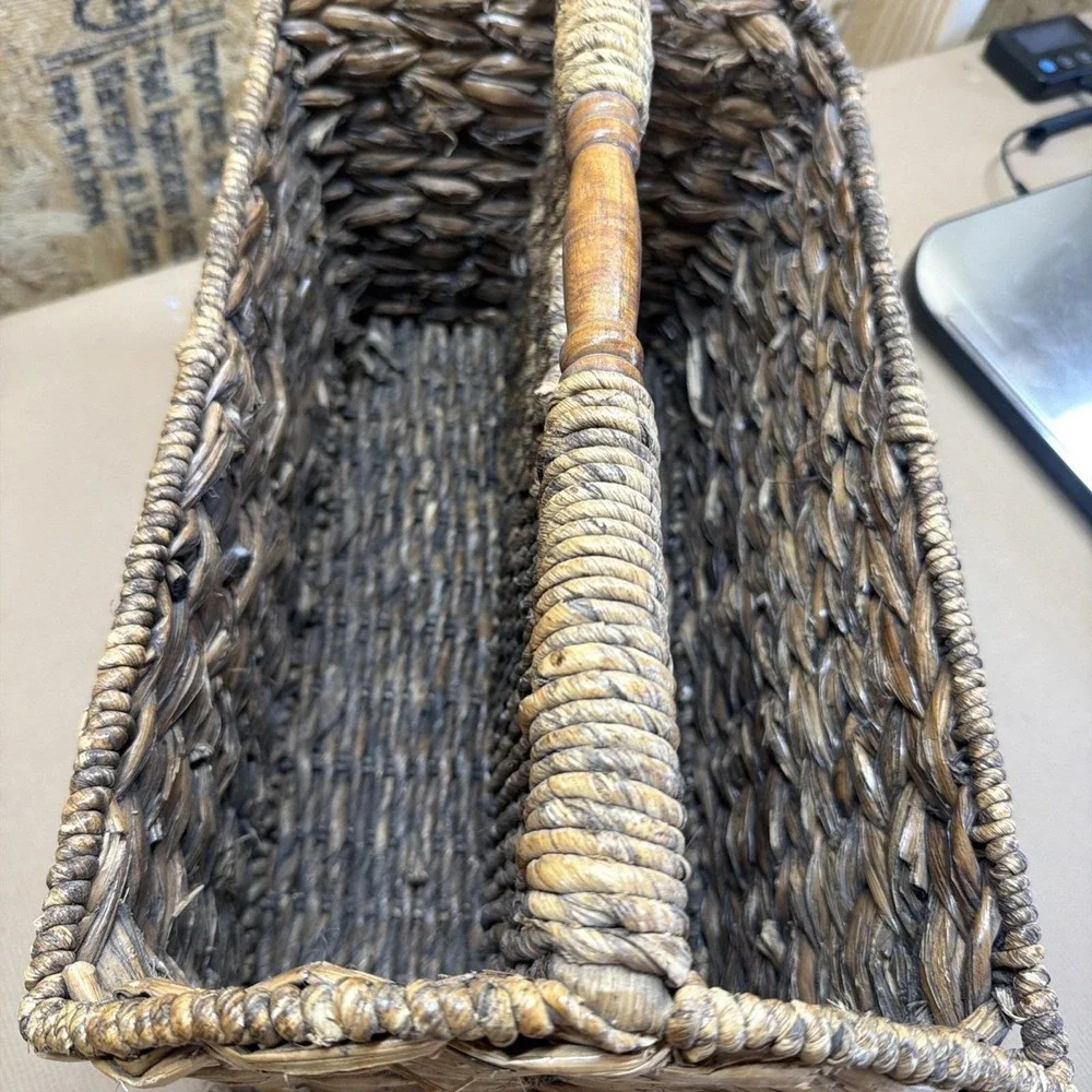 Vtg Woven Hyacinth Reed And Tree Fiber Divided Magazine Holder Wooden Handle 16